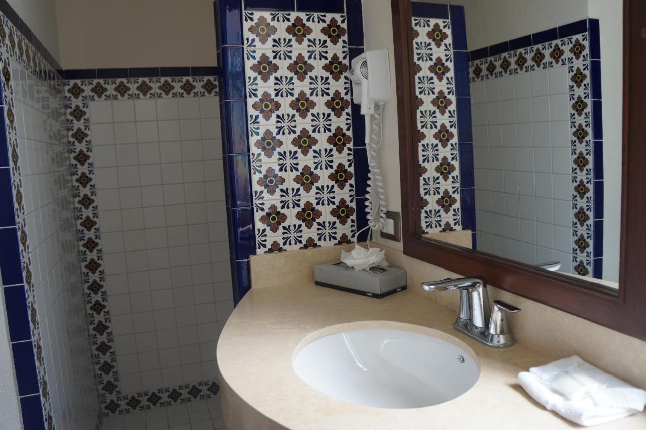 Hotel & Suites El Moro La Paz Bagian luar foto