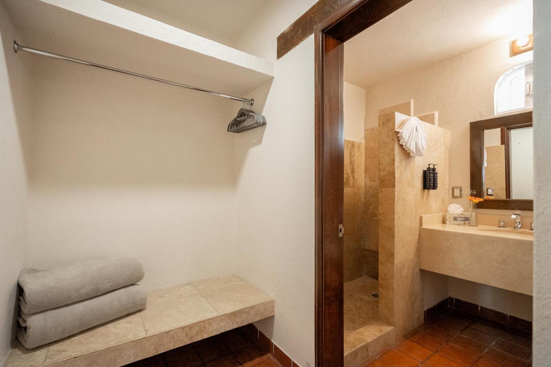Hotel & Suites El Moro La Paz Bagian luar foto