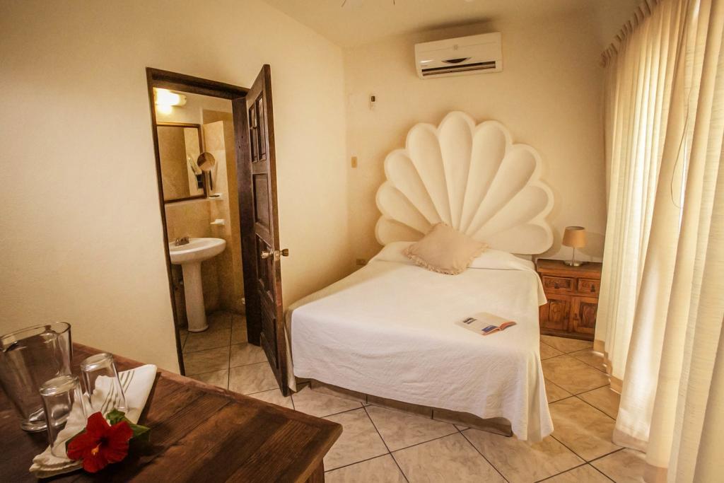Hotel & Suites El Moro La Paz Bagian luar foto